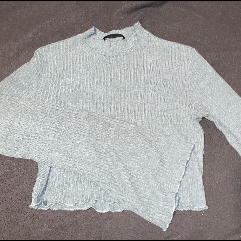 Bell Sleeve Crop Top